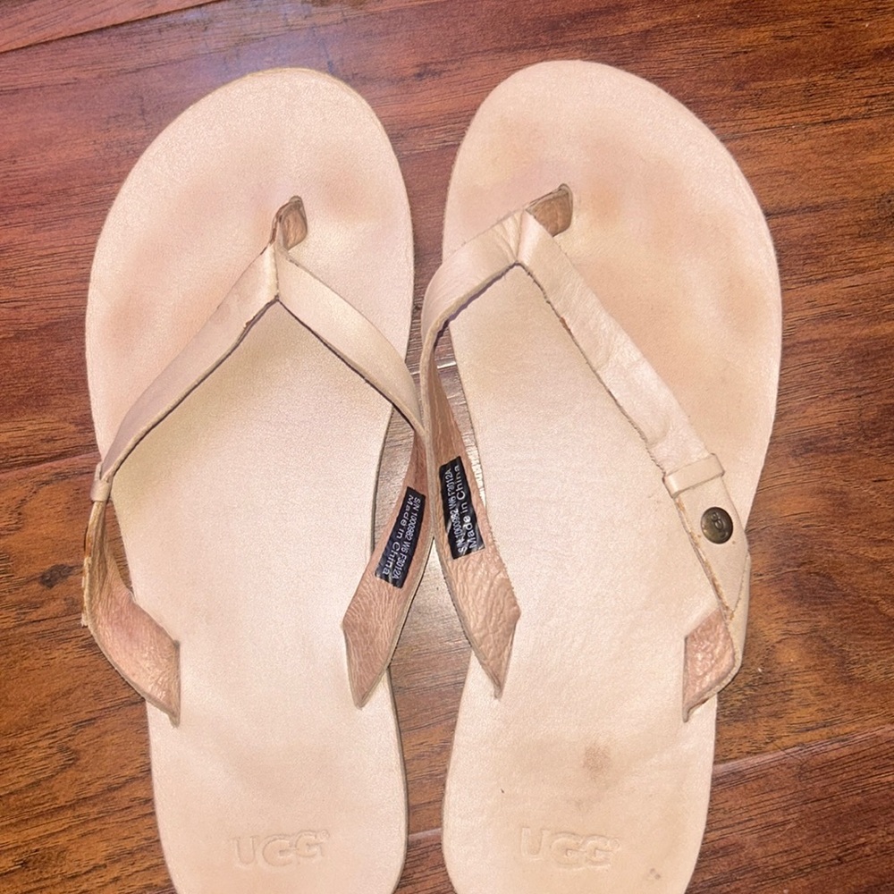 Ugg flip flops!